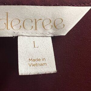 Decree Maroon Knee - Length Dress - Versatile and Chic